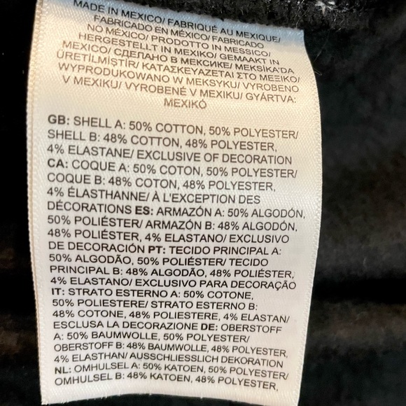 The North Face Men’s Heritage Patch Black Joggers - Picture 7 of 9